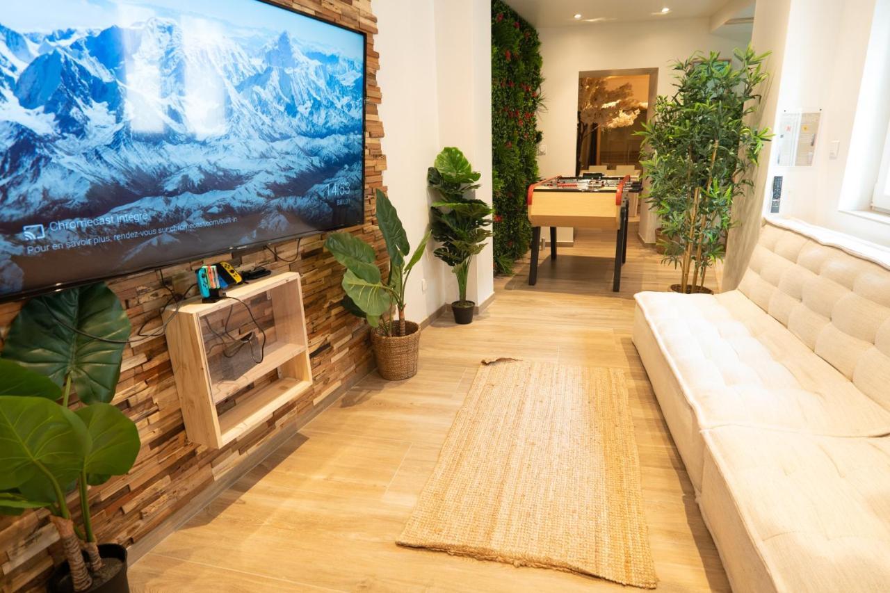 Capsule Thailande I Sauna I Balneo I Console I Jeux En Bois I Cinema I Cour Interieure Apartment