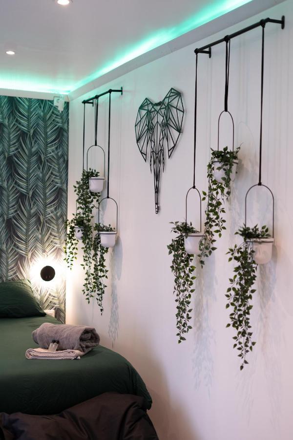 Capsule Thailande I Sauna I Balneo I Console I Jeux En Bois I Cinema I Cour Interieure Apartment